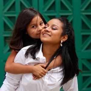 Meet your Posher, Gabriela